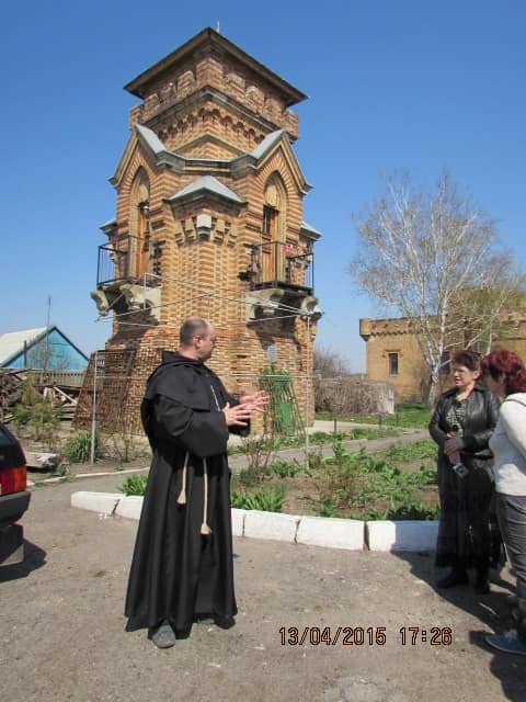 Старовинні маєтки України